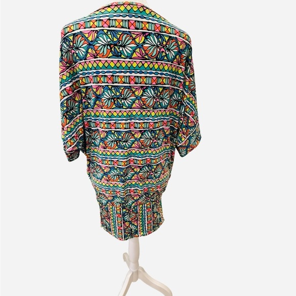 Trina Turk Colorful Geometric Patterned Swim Cover Dress. Size small - Picture 4 of 8